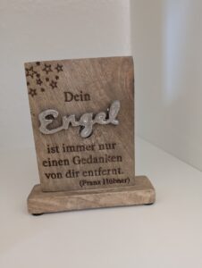 Dein Engel ist.._